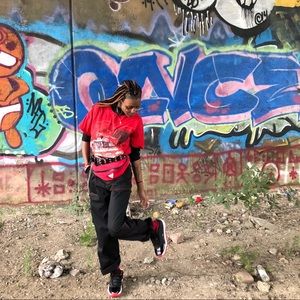 Meet your Posher, Dejour